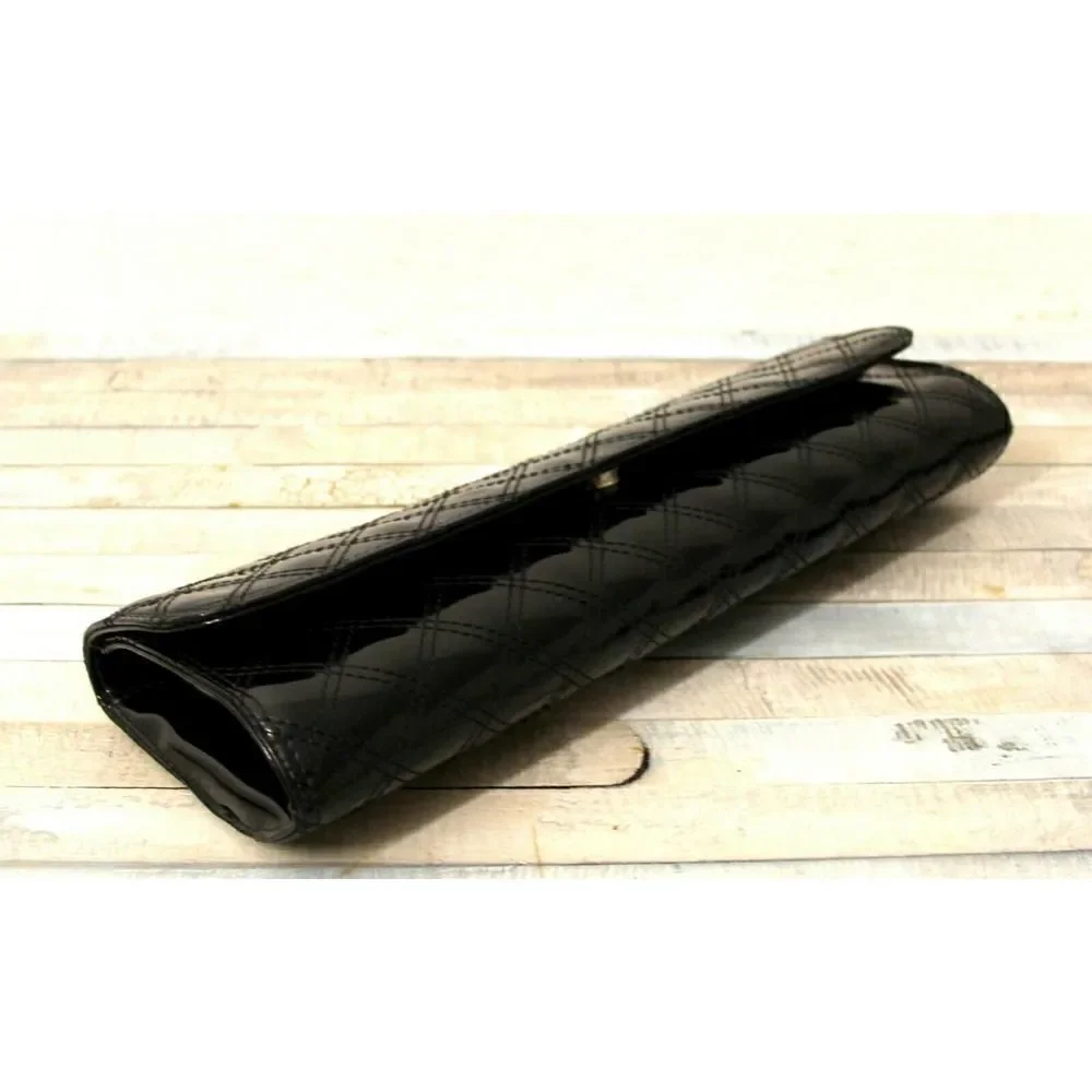 GAP QUILTED GLOSSY BLACK PATENT VEGAN LEATHER PVC FLAP CLUTCH PURSE HANDBAG